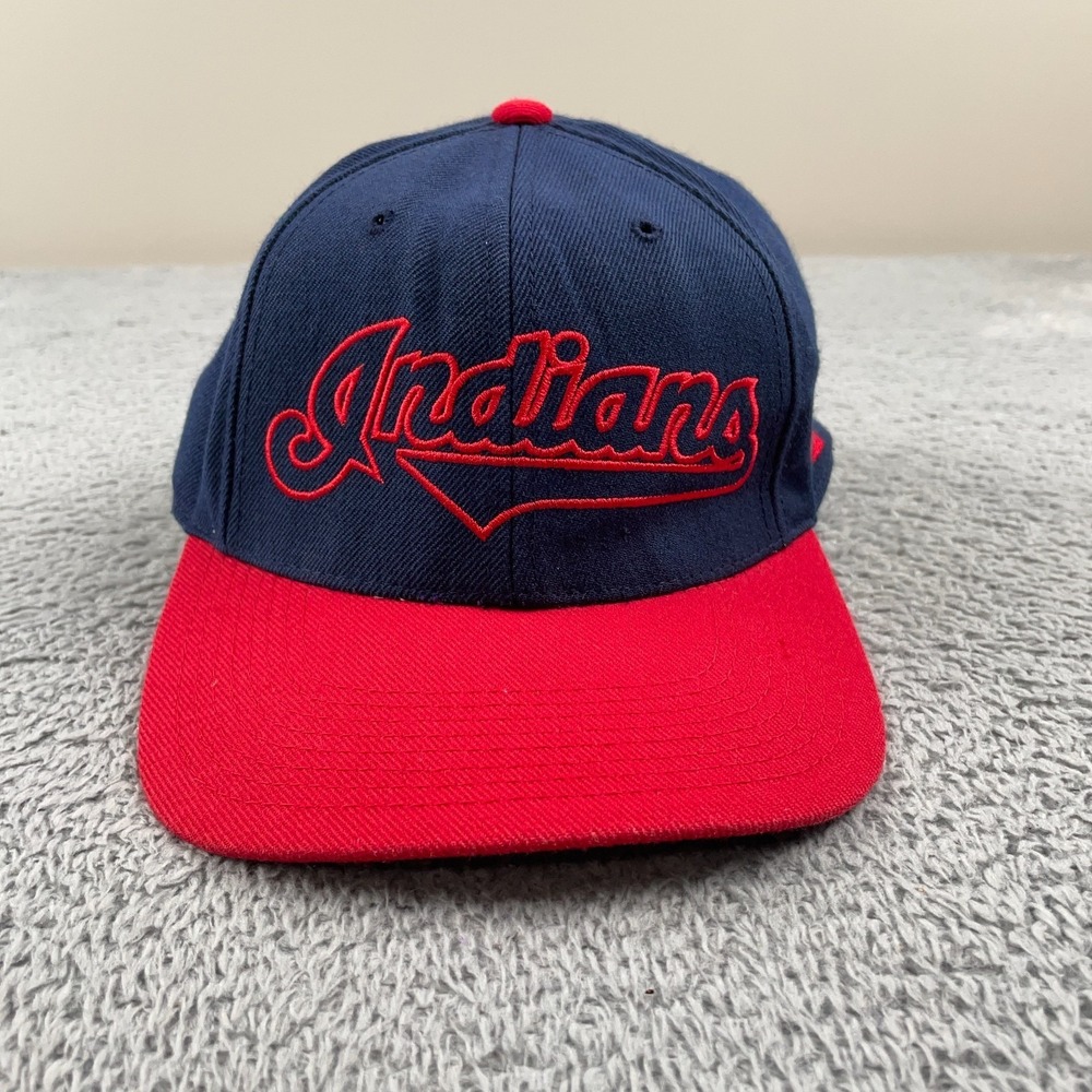 VINTAGE Cleveland Indians Hat Cap Fitted L/XL Sports Specialties Spell Out Logo